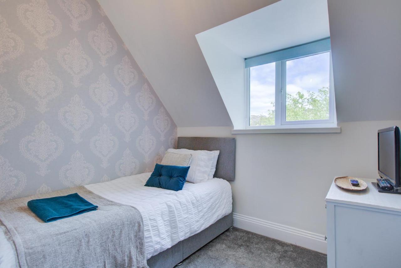 Luxury 3 Bedroom Apartment Close To Beach, Bournemouth & Meyrick Park Exteriör bild